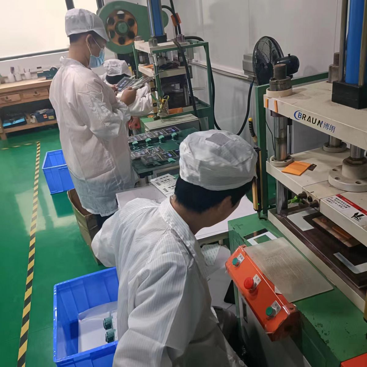 車間設(shè)備 (1)